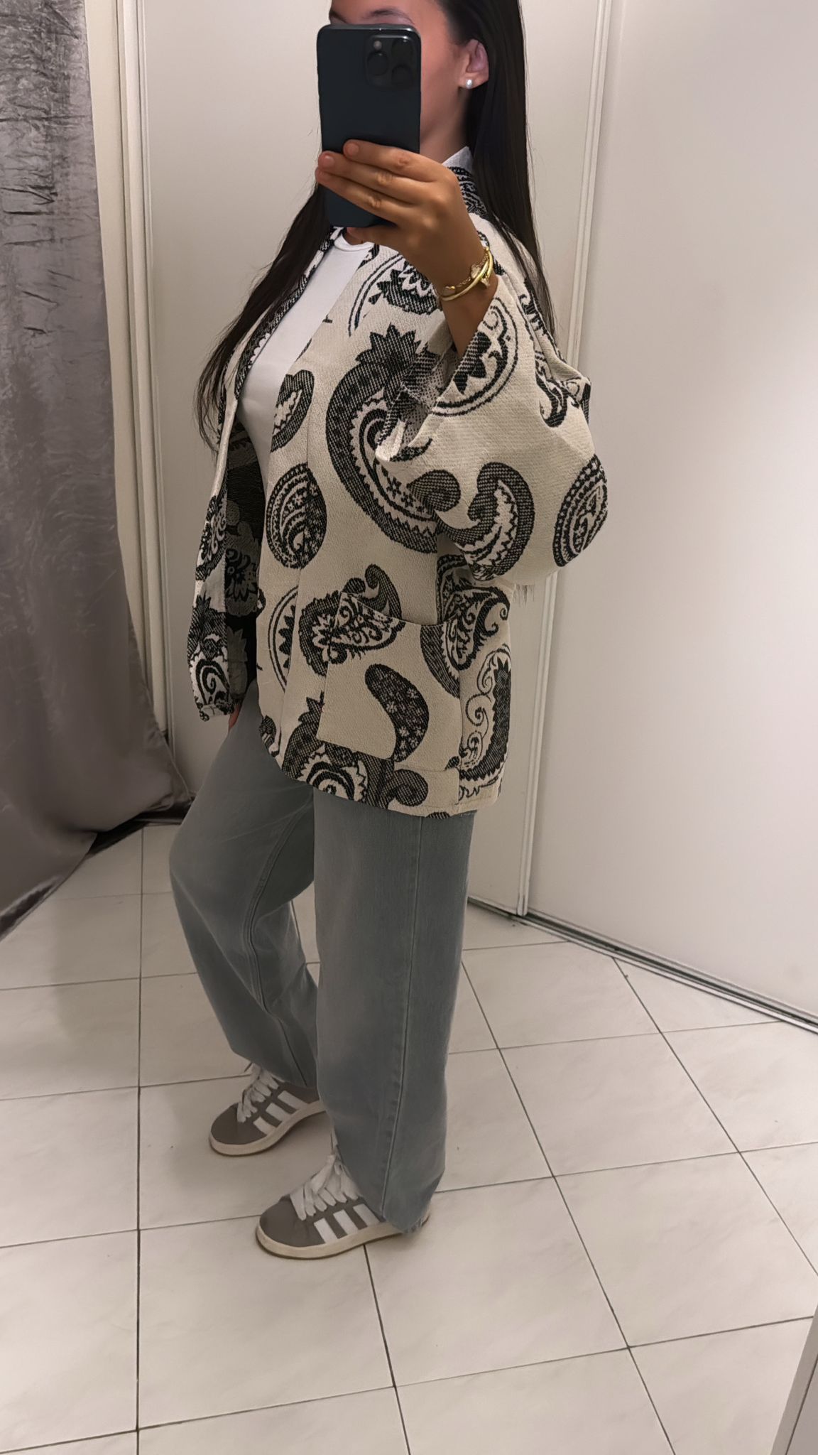 Vestes à motif blanche